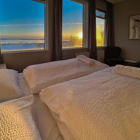 Hotel Лаугарватн Екстериор снимка
