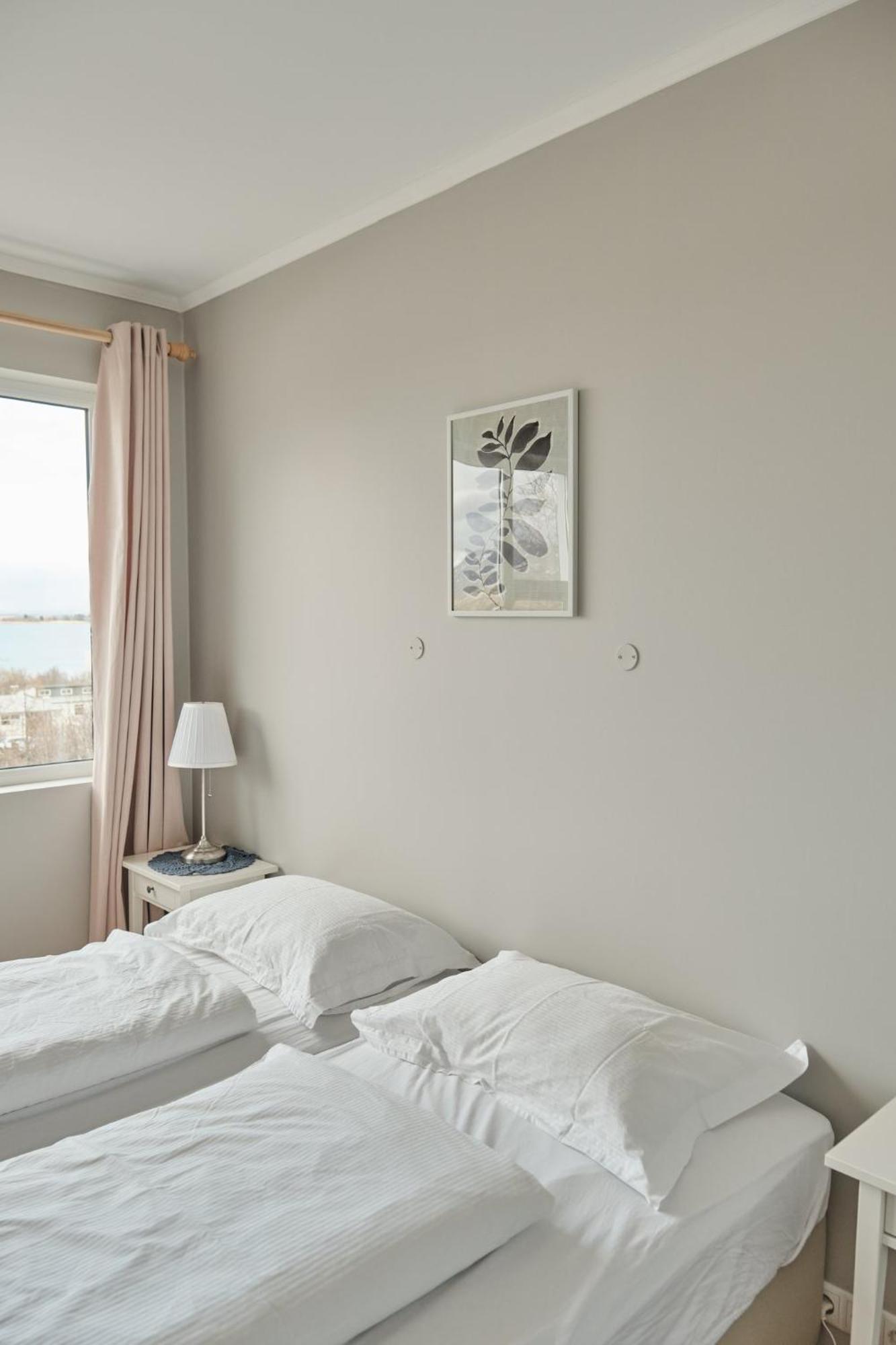 Hotel Лаугарватн Екстериор снимка