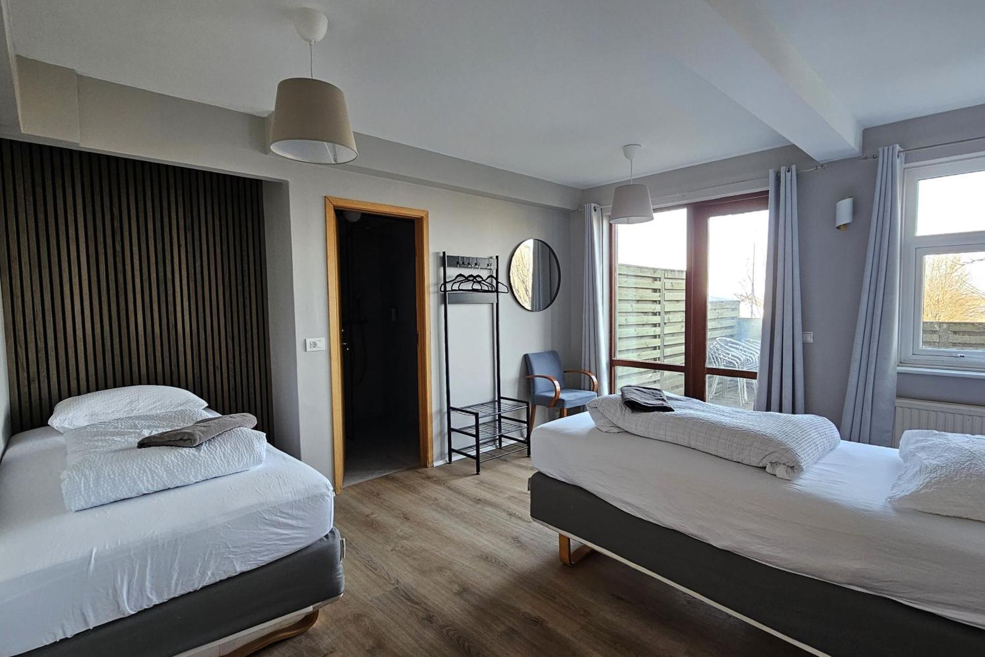 Hotel Лаугарватн Екстериор снимка