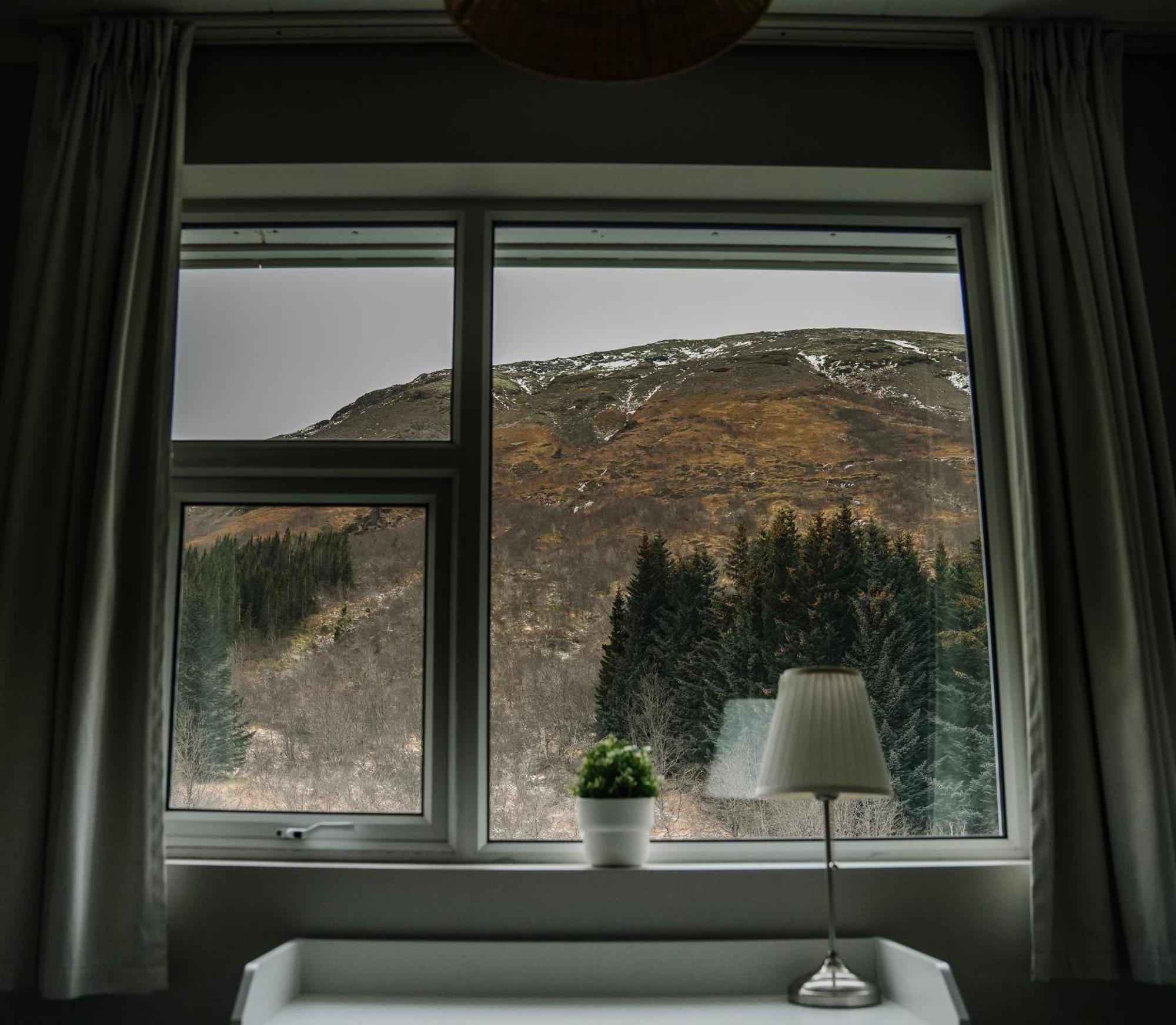 Hotel Лаугарватн Екстериор снимка