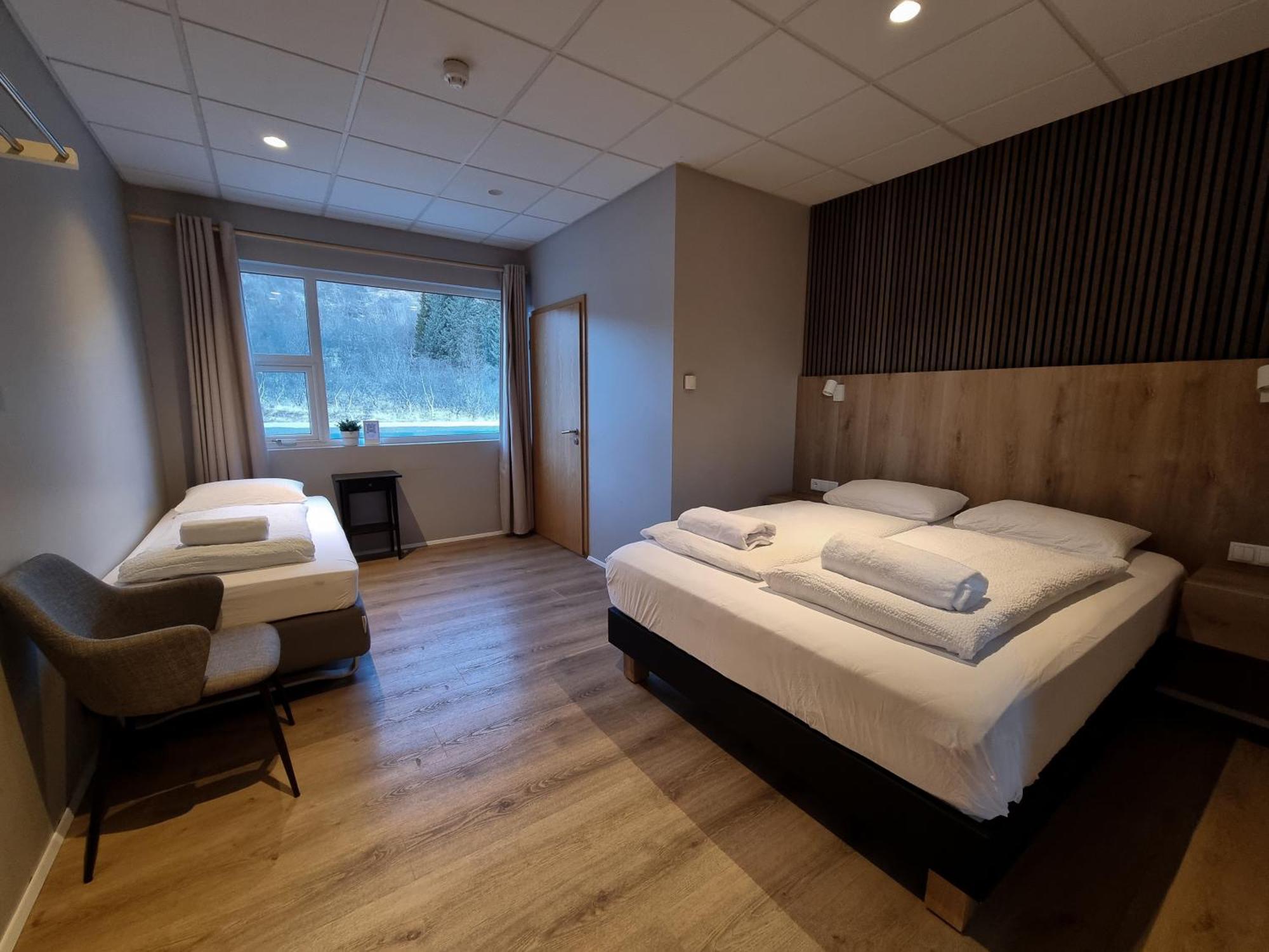 Hotel Лаугарватн Екстериор снимка