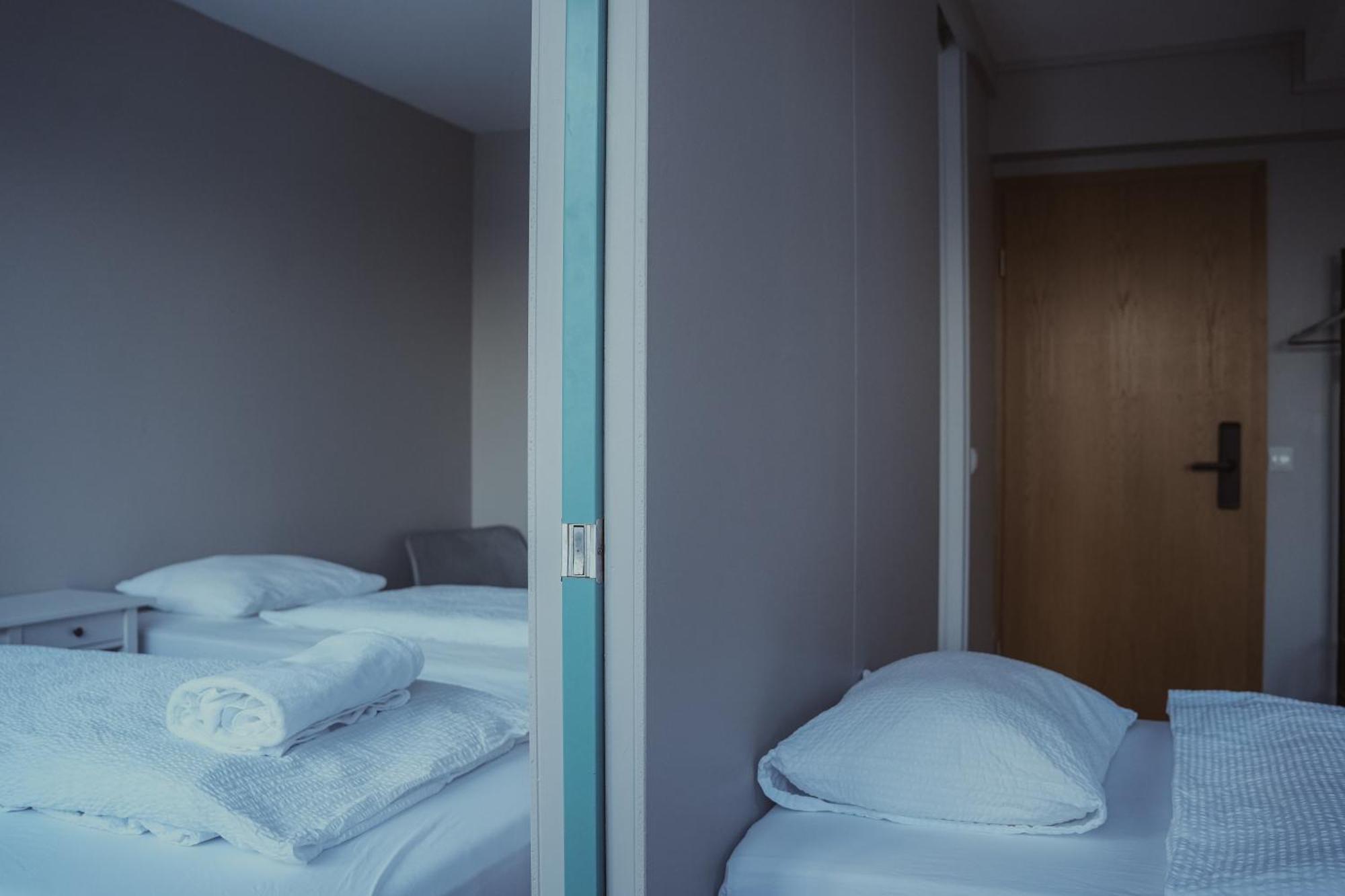 Hotel Лаугарватн Екстериор снимка